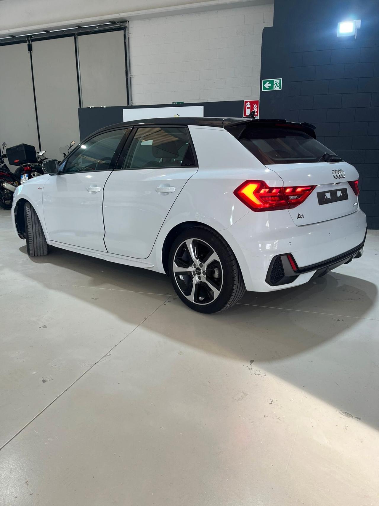 Audi A1 SPB 30 TFSI S tronic S line edition