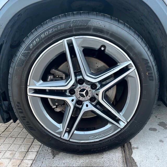 Mercedes-benz GLA 200 d Automatic Premium