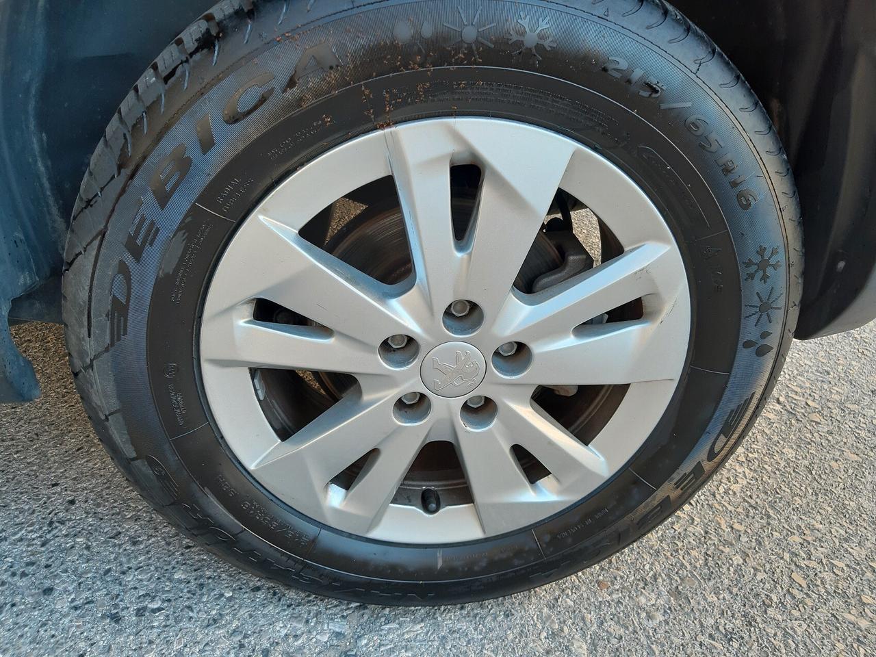 Peugeot Rifter BlueHDi 130 S&S GT Line Standard