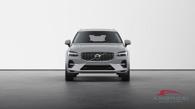 VOLVO XC60 T6 AWD Plug-in hybrid Elettrica/Benzina Essential