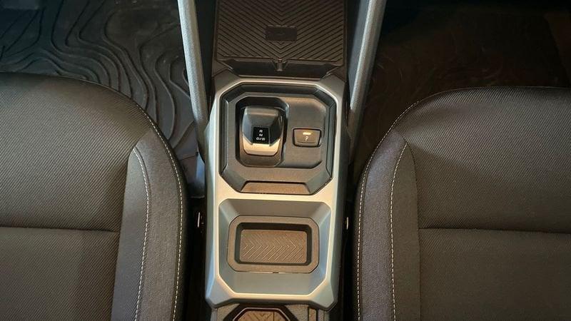 Dacia Duster NUOVO journey hybrid 140