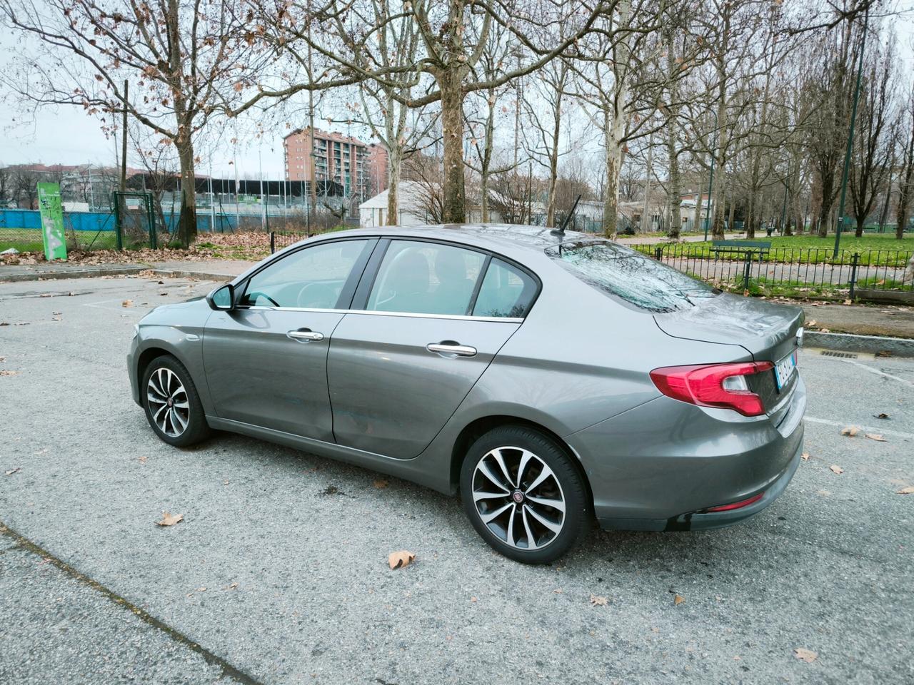 Fiat Tipo 1.6 Mjt Lounge