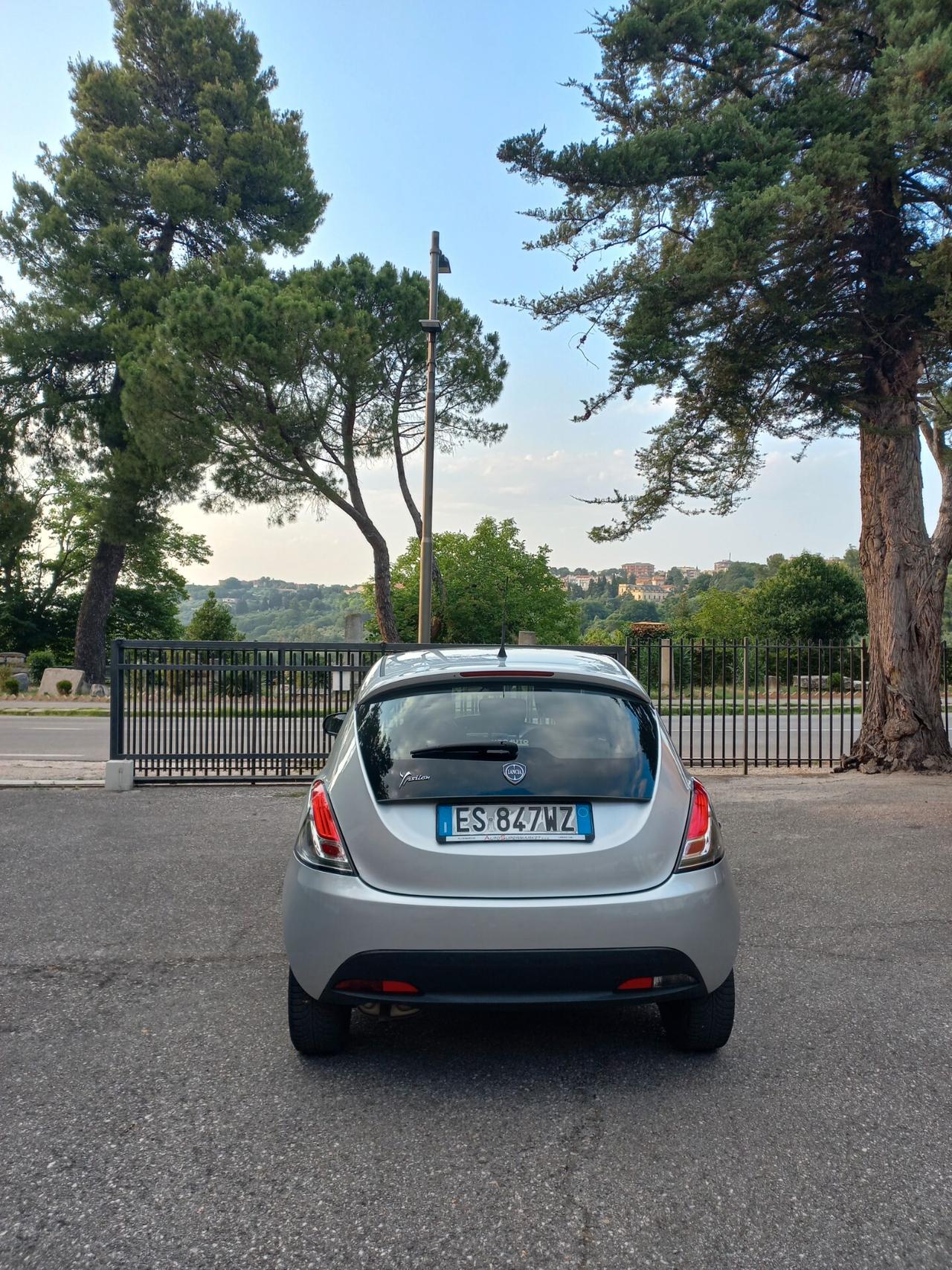 Lancia Ypsilon 1.2 69 CV 5 porte GPL Ecochic Elefantino