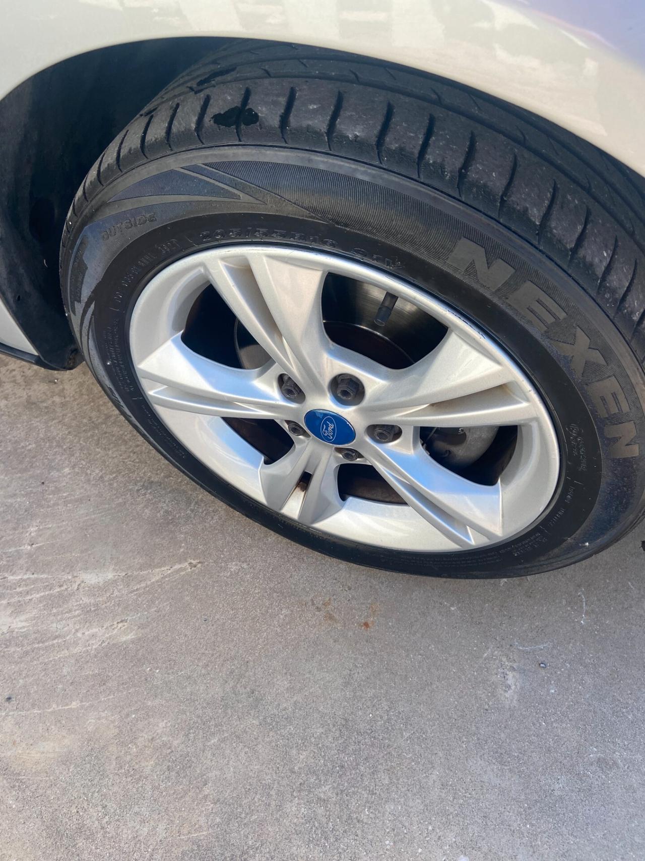 Ford Focus 1.6 TDCi 115 CV