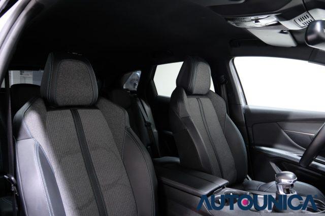 PEUGEOT 3008 PURETECH TURBO 130 S&S ALLURE PACK FARI LED