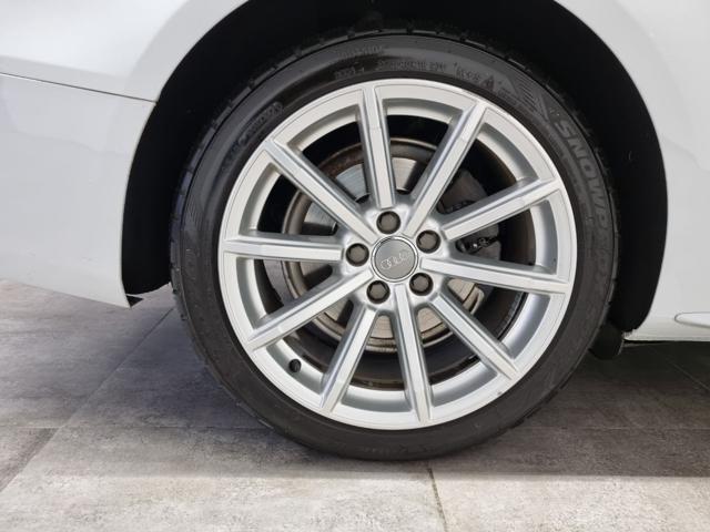 AUDI A5 Cabrio 2.0 TDI clean diesel multitronic S-LINE