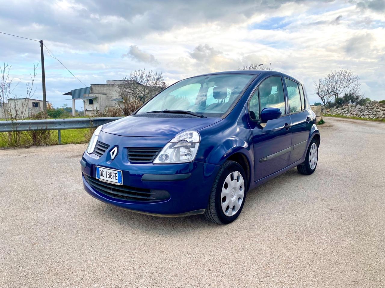 Renault Modus 1.5 dCi 85CV Confort Dynamique