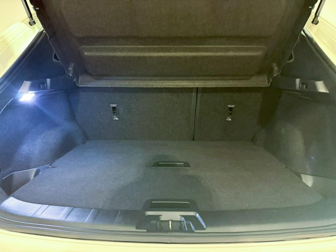 NISSAN QASHQAI 1.6DCI X-TRONIC TEKNA 360 FULL LED