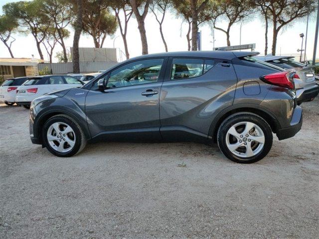 TOYOTA C-HR 1.8Hybr. E-CVT CLIMA,NAVI,TELECAMERA ..