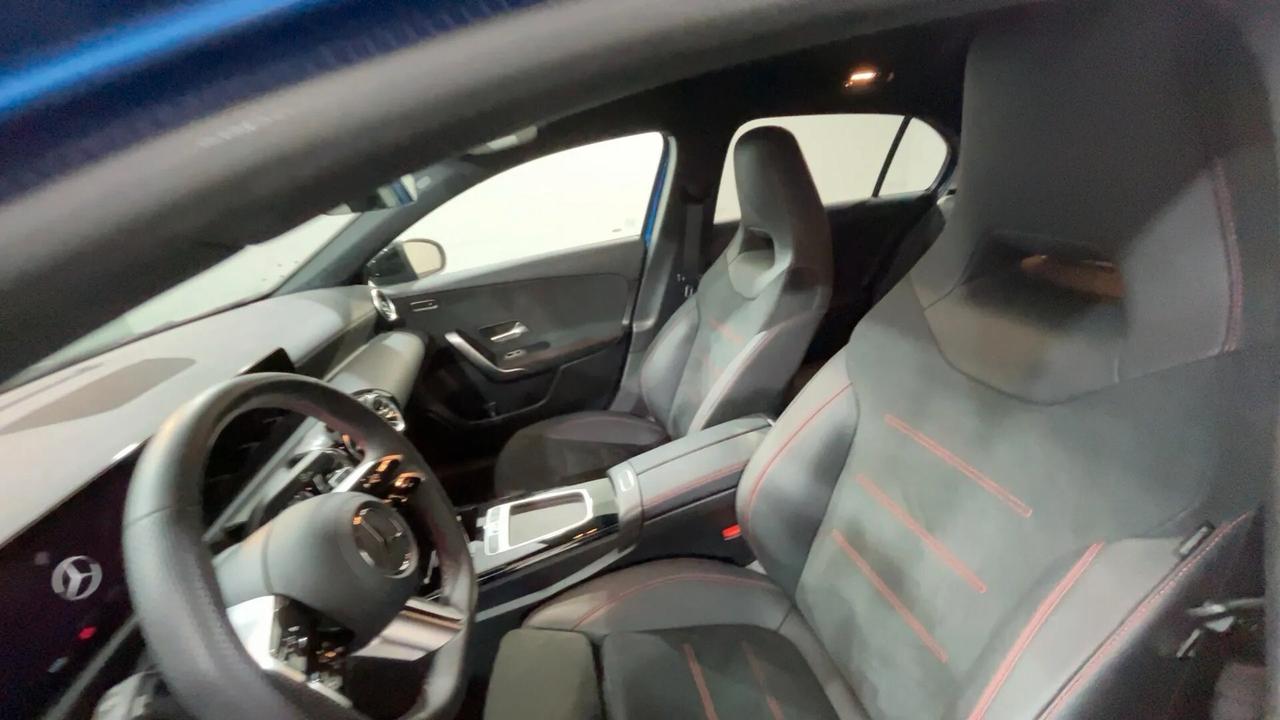 Mercedes-benz A 200 d Automatic AMG Line Advanced Plus