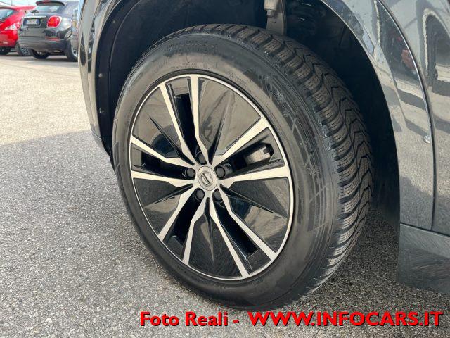 VOLVO XC90 B5 (d) MHEV AWD Geartronic Momentum PROMO
