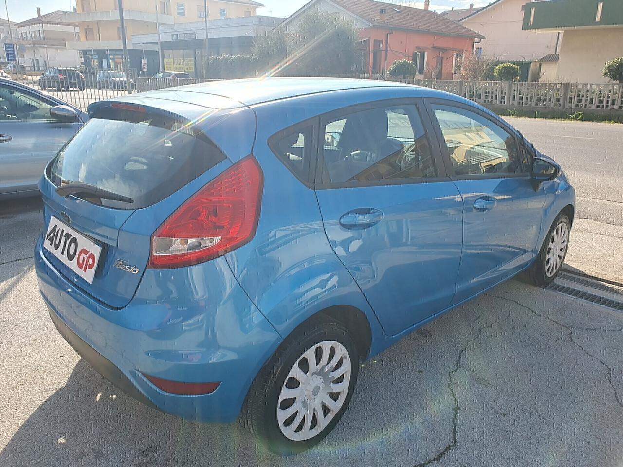 Ford Fiesta 1.4 benzina GPL Neopatentati 2010