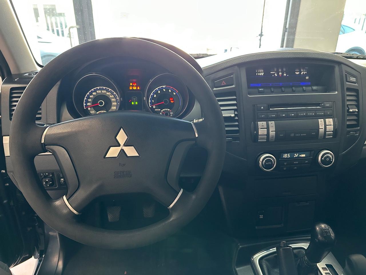 Mitsubishi Pajero 3.2 DI-D 16V 3p. Invite DPF