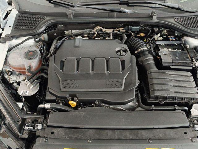 SKODA Octavia 2.0 TDI 150 CV DSG Wagon Executive