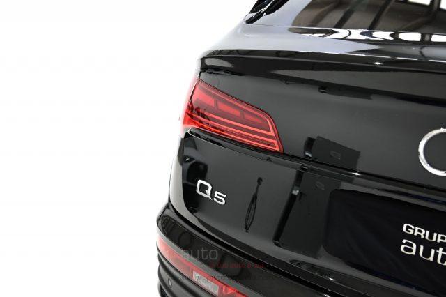 AUDI Q5 SPB 40 TDI quattro S tronic S line Black Line