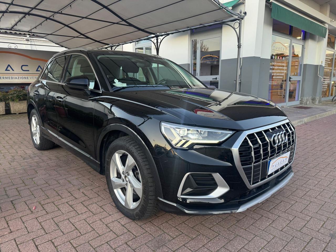 Audi Q3 Business Advanced 2.0 35 TDI  #10142