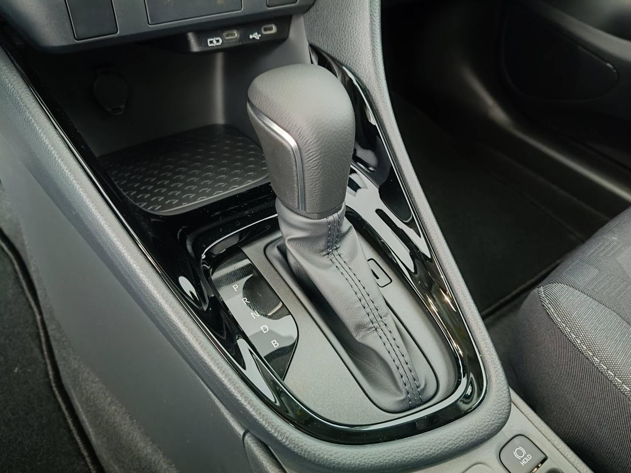 TOYOTA Yaris 1.5 Hybrid 115 - Trend MY25