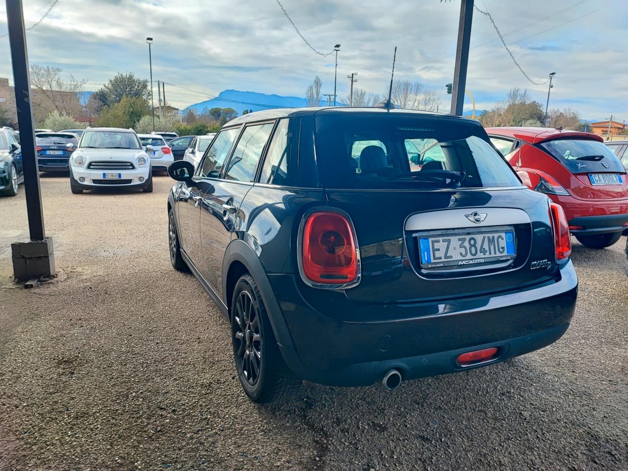 Mini 1.5 Cooper D Business XL 5 porte