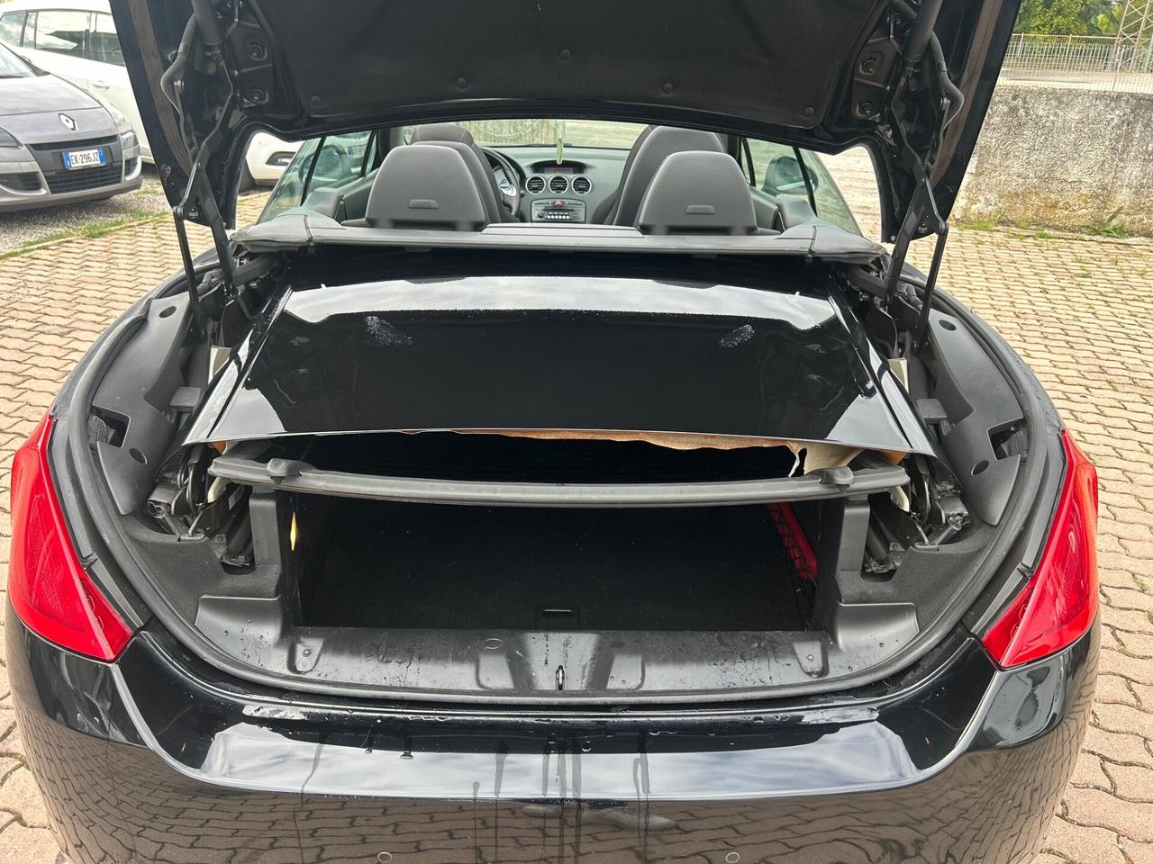 Peugeot 308 1.6 e-HDi 115CV Stop&Start CC Allure