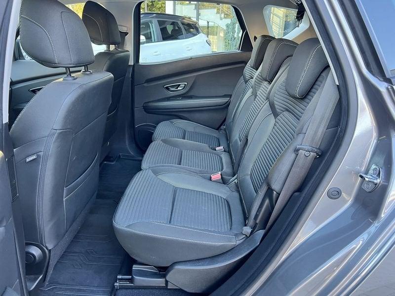 Renault Scénic Scénic TCe 140 CV FAP Intens