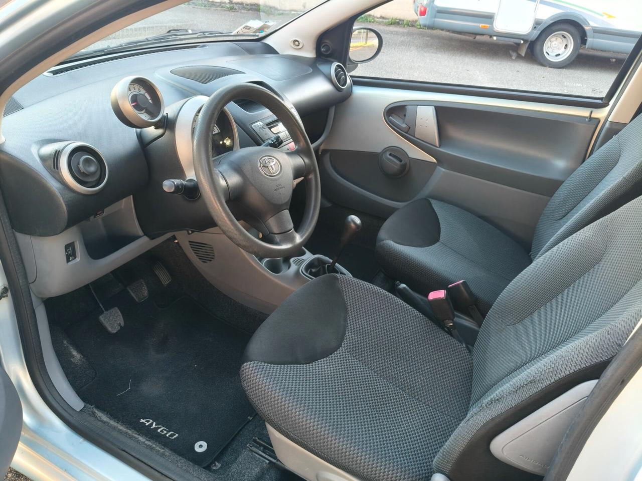 Toyota Aygo 1.0 3 porte SOLO 134.000 KM