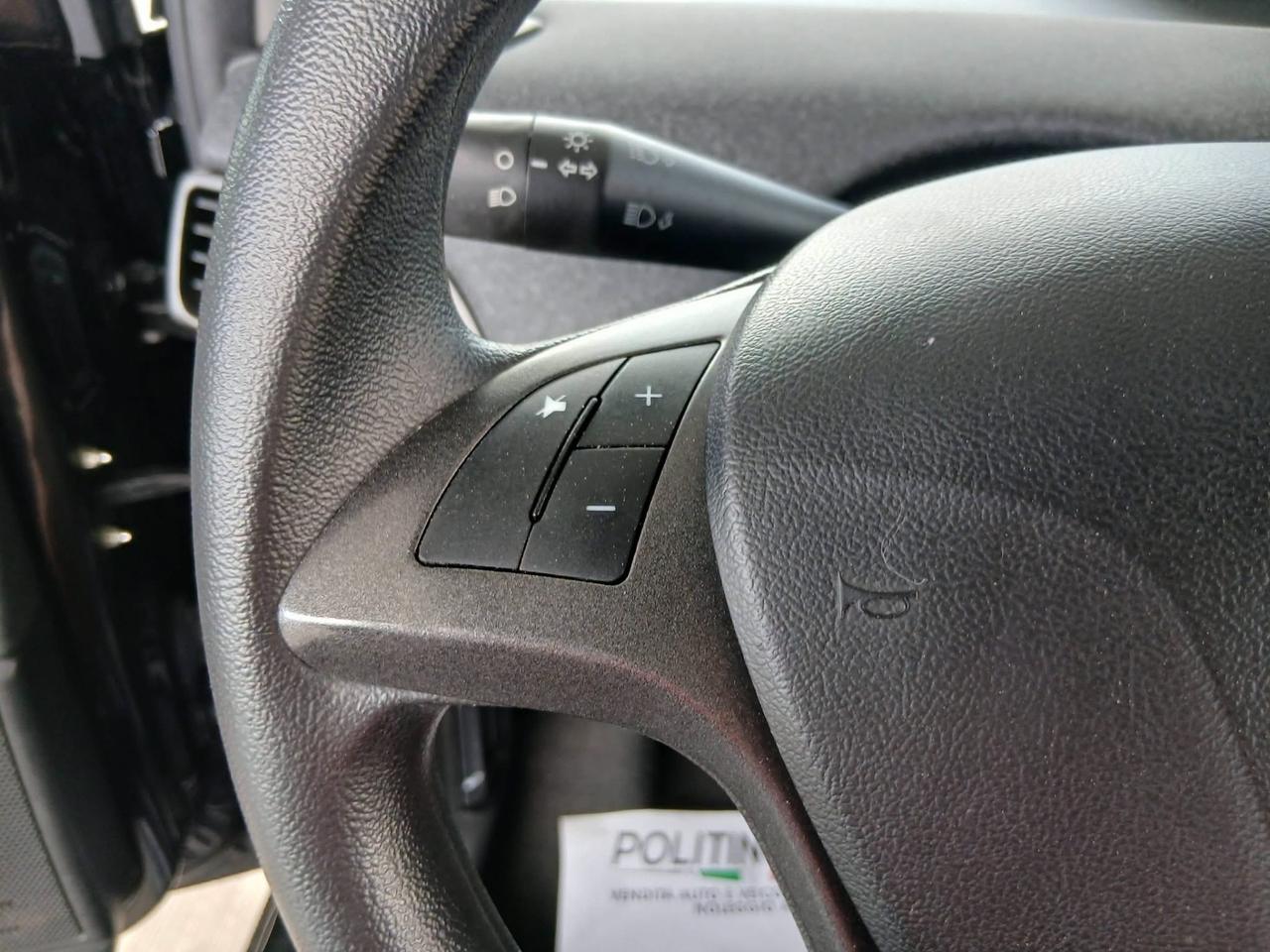 Lancia Ypsilon 1.0 FireFly 5 porte S&S Hybrid Alberta Ferretti