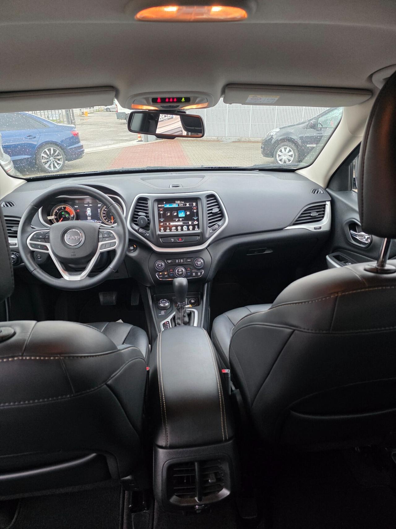 Jeep Cherokee 2.2D 200cv strafull 4WD automatic