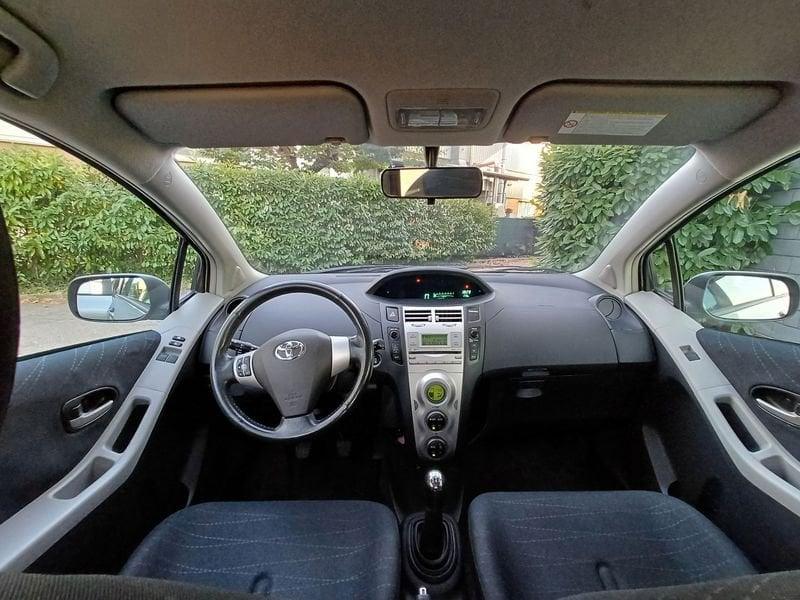 Toyota Yaris Yaris 5 Porte 1.3 87 cv KM CERTIFICATI