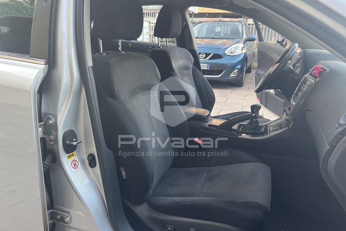 LEXUS IS 220d 2.2 16V Luxury