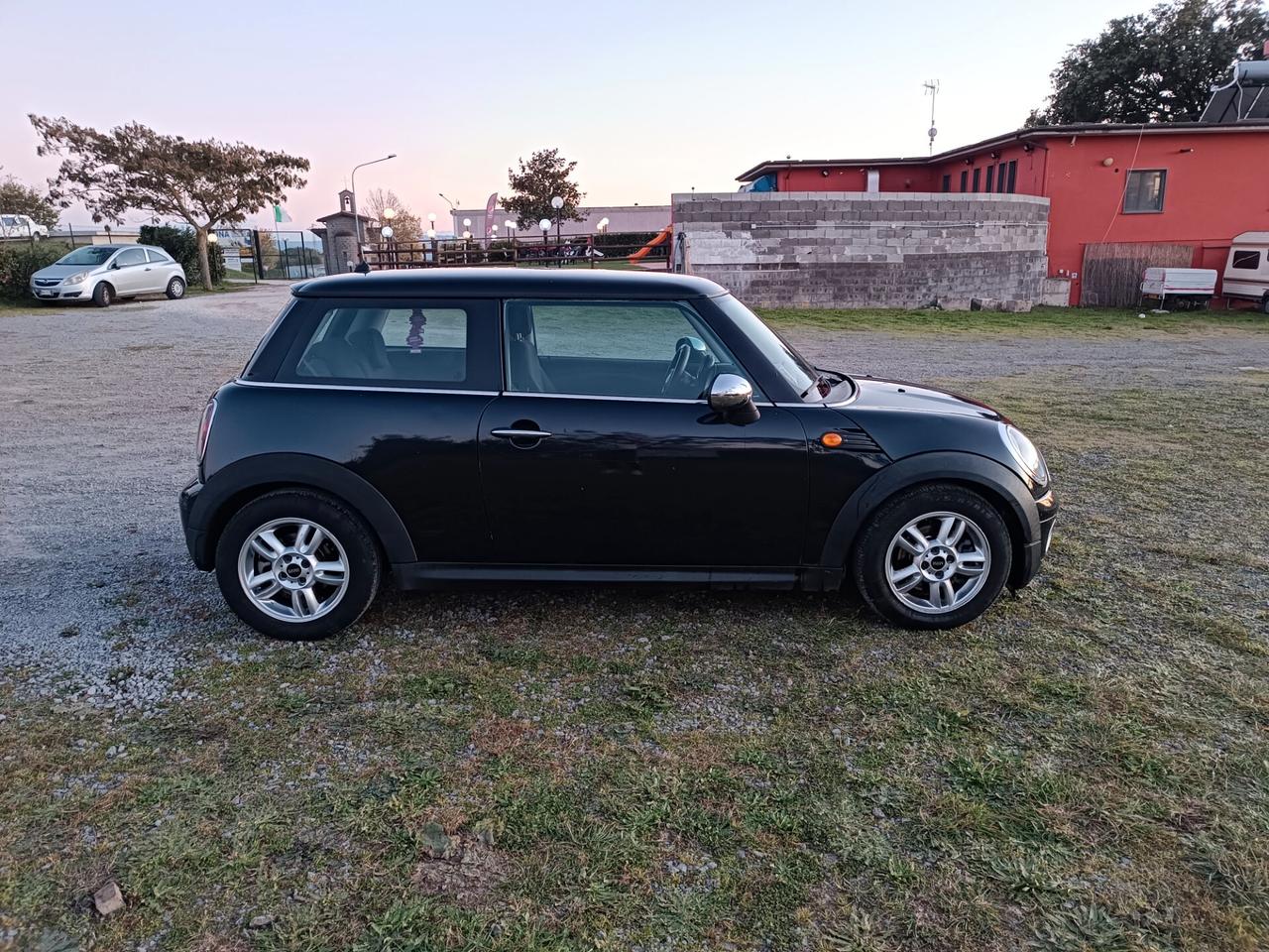 Mini Mini 1.6 16V Cooper D