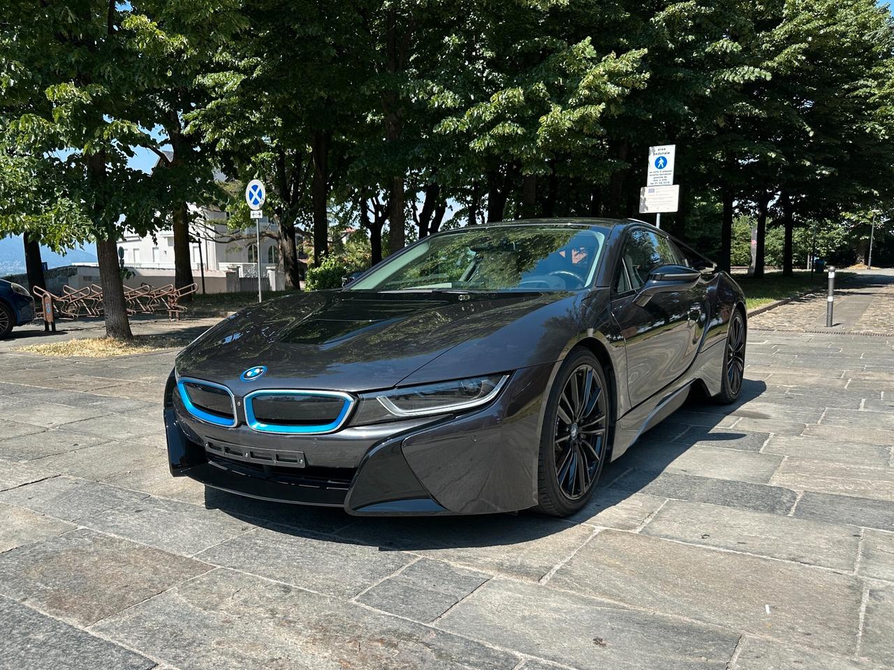 Bmw i8 Coupé