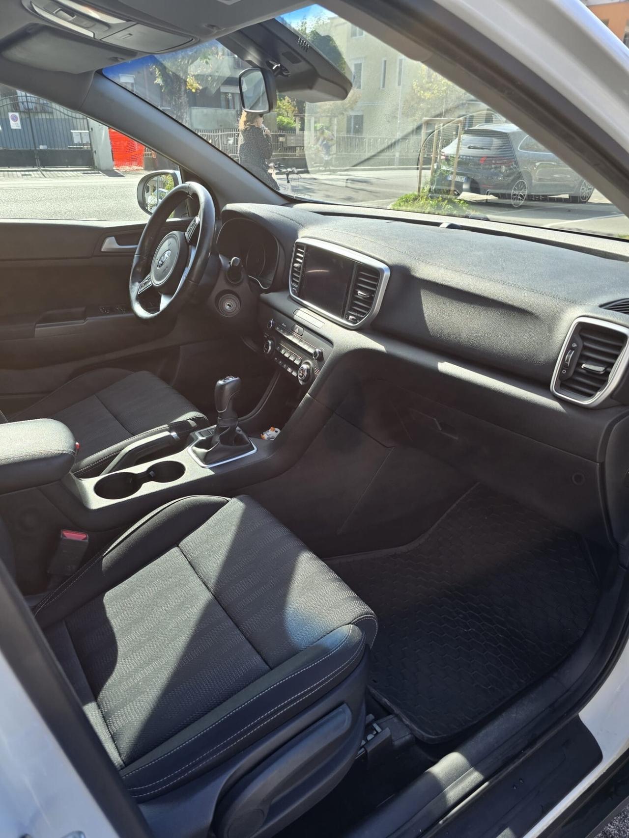 Kia Sportage 1.6 TGDi HEV AT Style