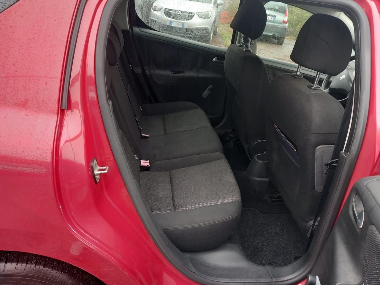 Peugeot 207 1.4 88CV 5p. XS