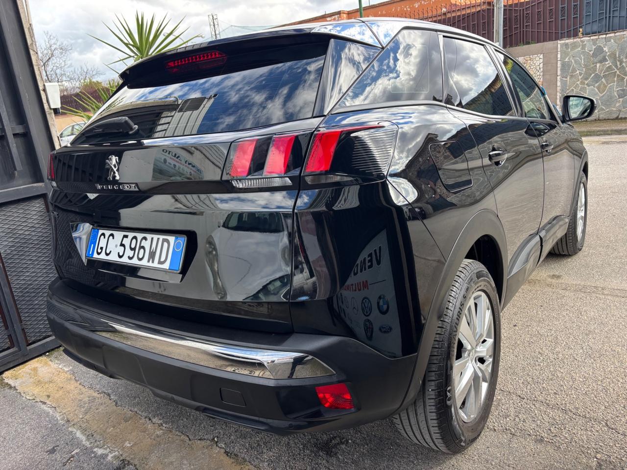 Peugeot 3008 BlueHDi 130 S&S Business automatica