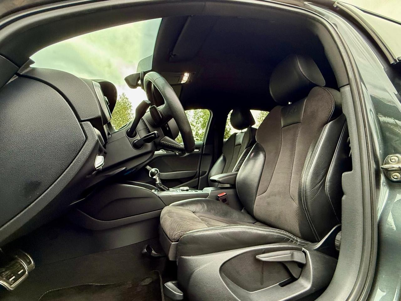 AUDI A3 35 TDI S TRONIC S LINE EDITION