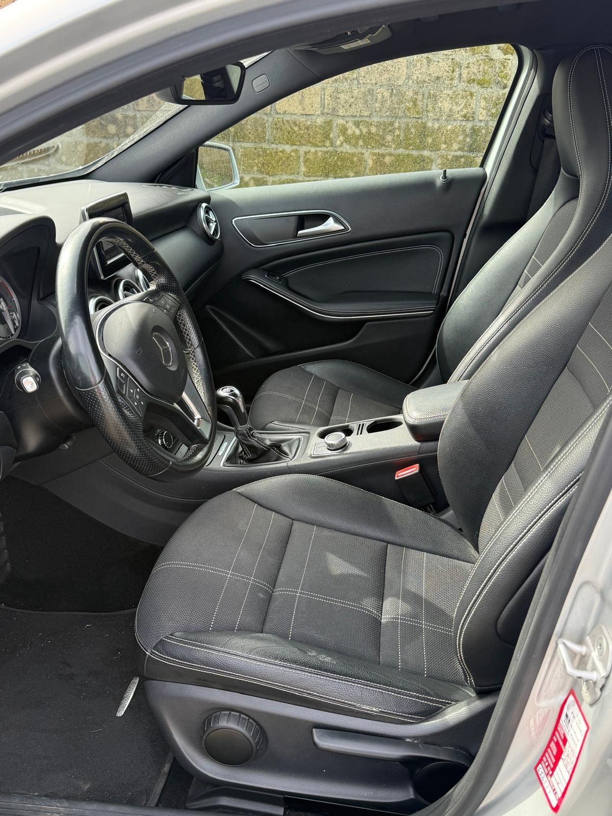 Mercedes-benz A 200 CDI BlueEFFICIENCY Premium