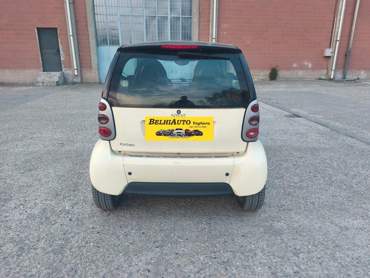 Smart ForTwo 2006--700 Benzina Neopatentati