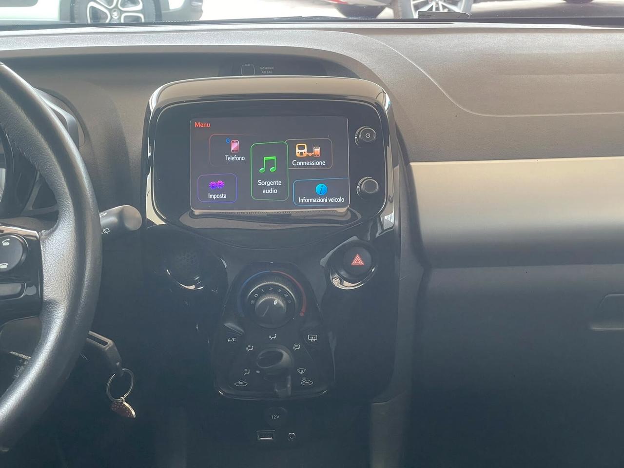 Citroen C1 PureTech 82 5 porte Shine