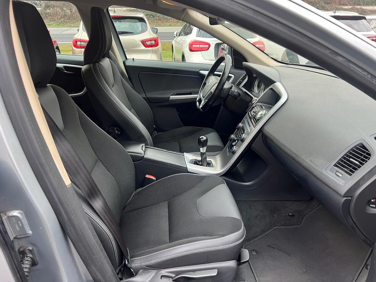 Volvo XC 60 XC60 D3 AWD Momentum