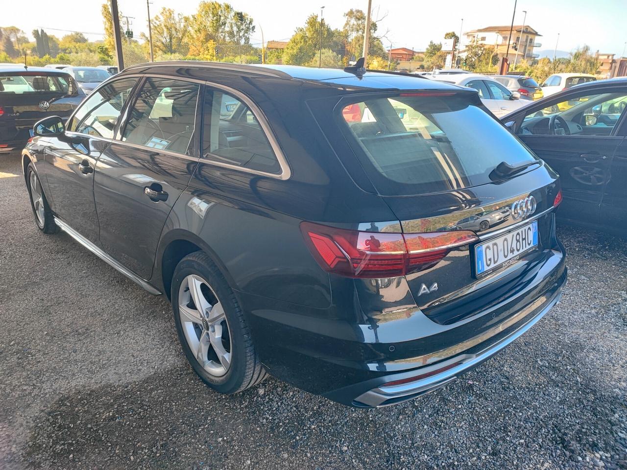 Audi A4 Avant 35 TDI/163 CV S tronic line edition
