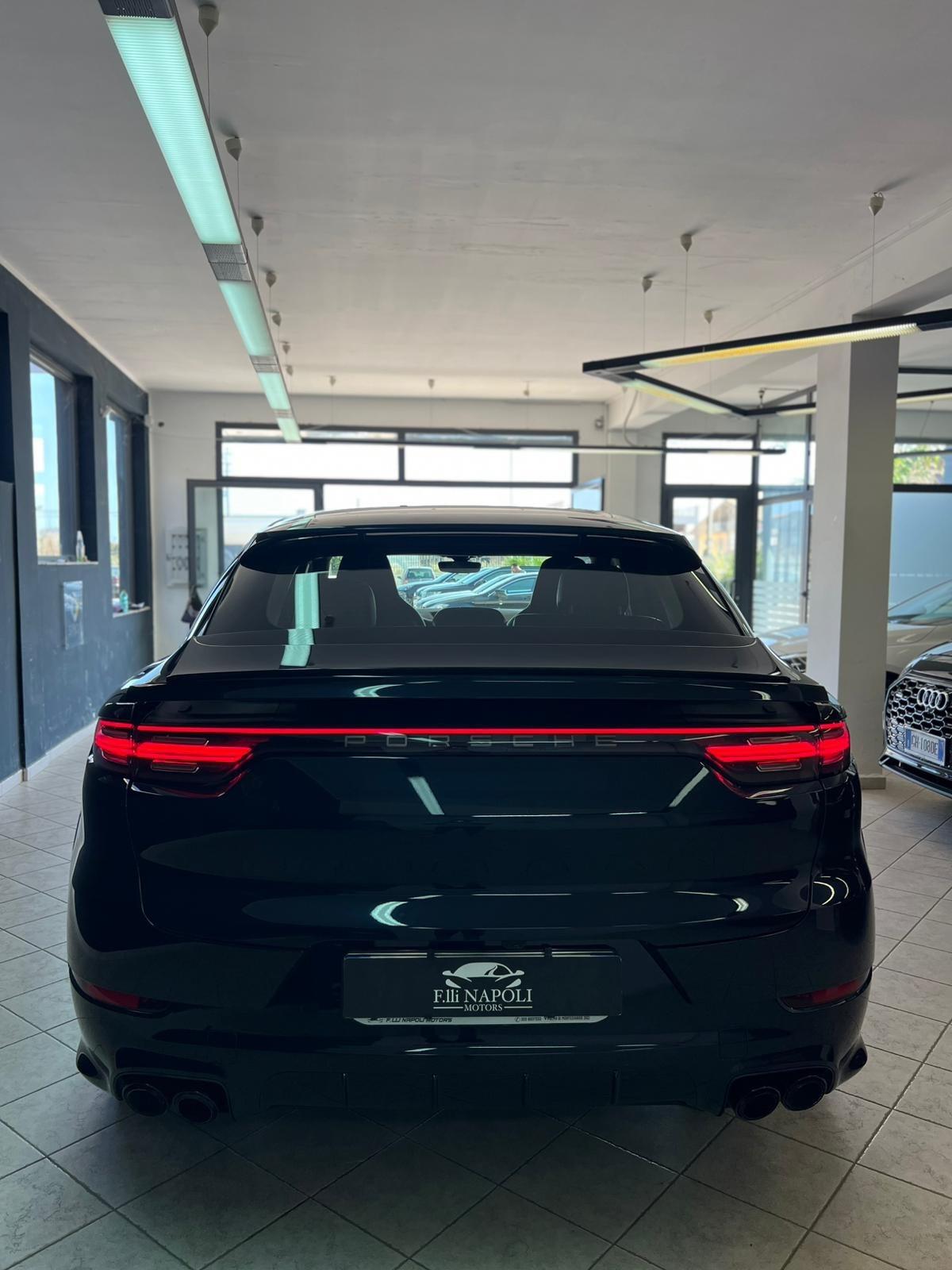 Porsche Cayenne Coupé 3.0 V6 Platinum Edition