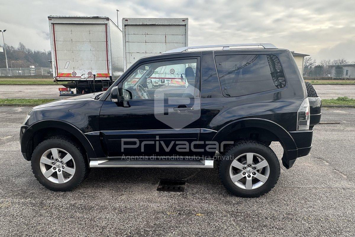 MITSUBISHI Pajero 3.2 DI-D 16V aut. 3p. Instyle DPF