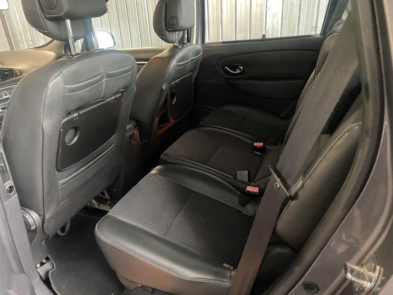 Renault Scenic XMOD 1.5 dCi 110CV Dynamique