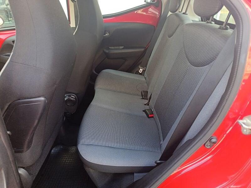 Toyota Aygo II 2018 5p 5p 1.0 x-business 72cv