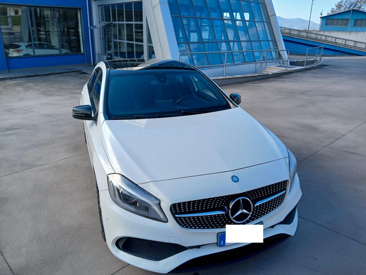 Mercedes A220d 177cv Premium AMG anno 2016