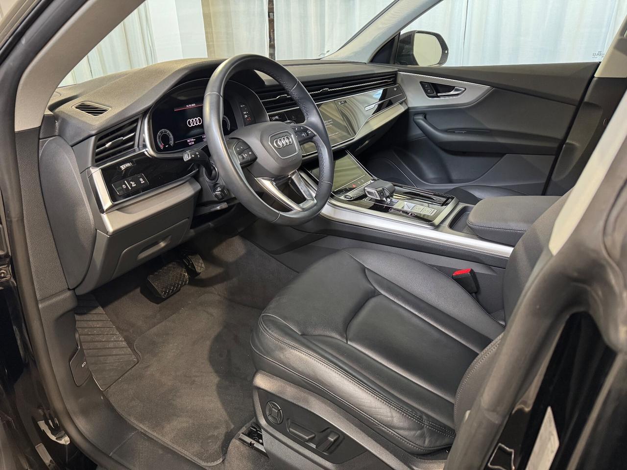 Audi Q8 45 TDI quattro tiptronic Sport