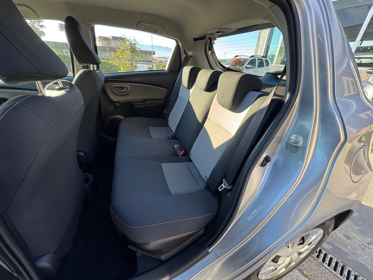 Toyota Yaris 1.5 HYBRID 5P.