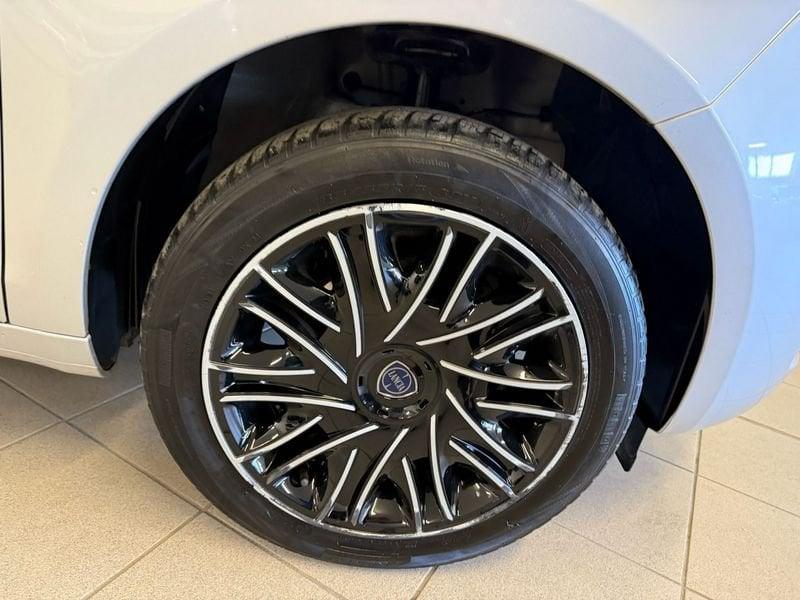 Lancia Ypsilon Ypsilon 1.0 FireFly 5 porte S&S Hybrid Ecochic Gold