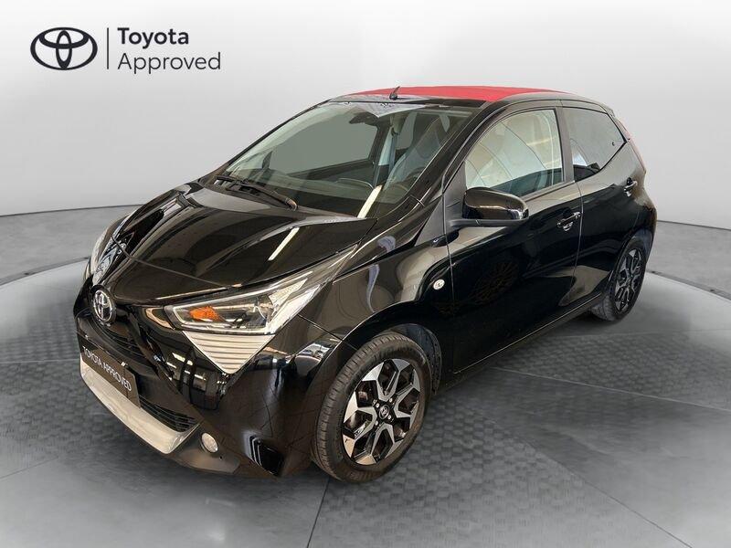 Toyota Aygo Connect 1.0 VVT-i 72 CV 5 porte x-wave