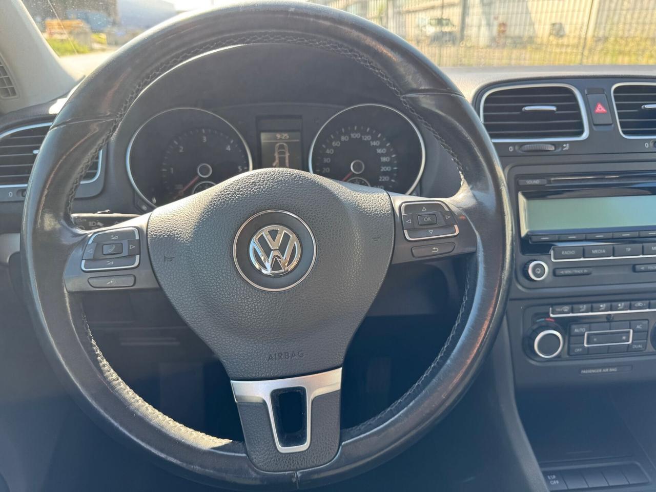 Volkswagen Golf 1.6 TDI DPF 5p. Highline